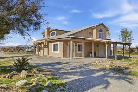 2570 E Kellogg Rd, Pahrump, NV 89048