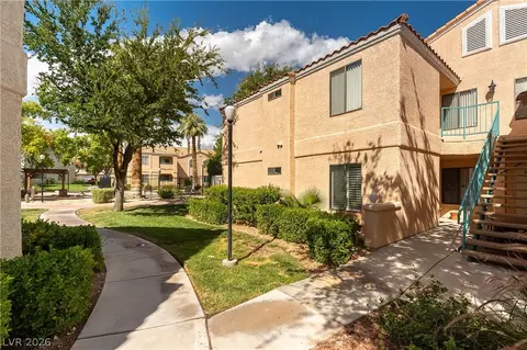 8452 Boseck Dr #123, Las Vegas, NV 89145