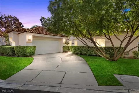 6934 Emerald Springs Ln, Las Vegas, NV 89113