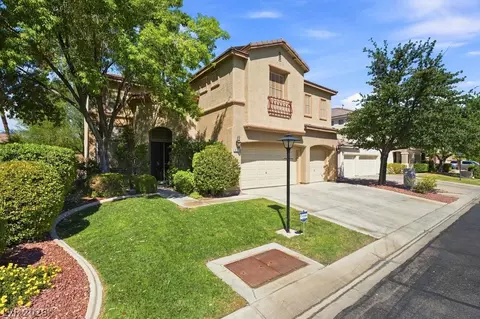 8221 Glistening Rush St, Las Vegas, NV 89131