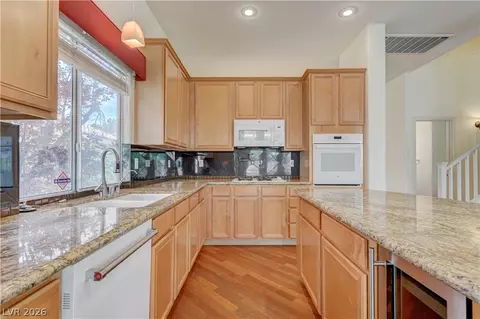 33 Staghorn St, Henderson, NV 89012
