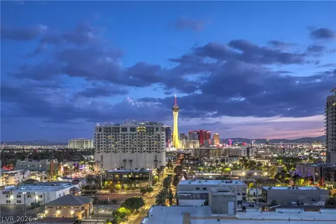 353 E Bonneville Ave #752, Las Vegas, NV 89101