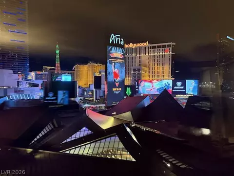 3722 S Las Vegas Blvd #807, Las Vegas, NV 89158