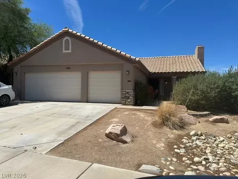 686 Skyline Rd, Henderson, NV 89002