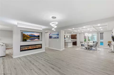 6257 Olde Lockford Ct, Las Vegas, NV 89139