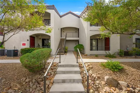 950 Seven Hills Dr #123, Henderson, NV 89052