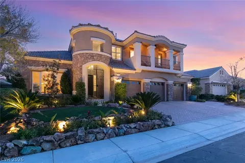 9429 Garnet Crown Ave, Las Vegas, NV 89145