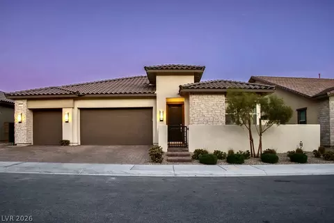 180 Medianoche St, Las Vegas, NV 89138