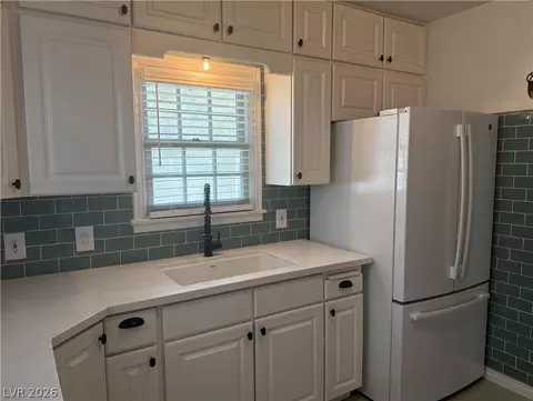 Kitchen - 1001 Canyon St, Ely, NV 89301 photo 1 of 5