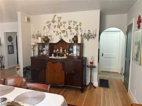 Entry Way - 1001 Canyon St, Ely, NV 89301 photo 2 of 5