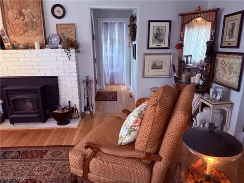 Entry Way - 1001 Canyon St, Ely, NV 89301 photo 1 of 5