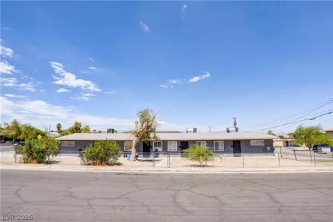 702 N 10th St, Las Vegas, NV 89101