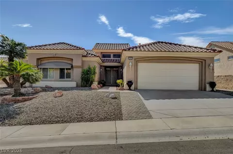 2916 Big Green Ln, Las Vegas, NV 89134