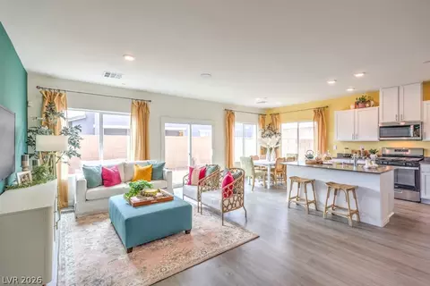1082 Saffron Toucan Ln, Henderson, NV 89011