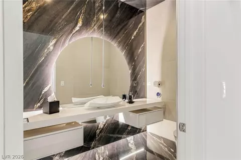 Bath - 4 Chisel Crest Ct, Henderson, NV 89012 photo 1 of 8
