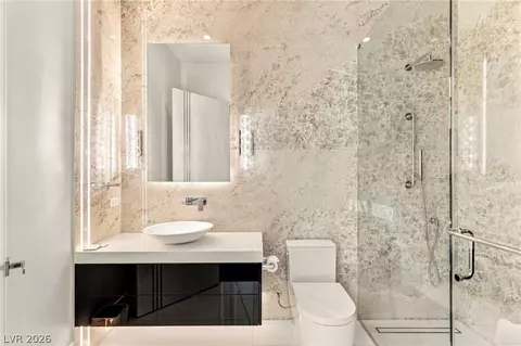 Bath - 4 Chisel Crest Ct, Henderson, NV 89012 photo 8 of 8