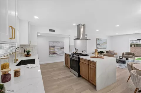 1400 Greenbare Dr, Las Vegas, NV 89110