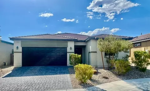 7915 N Pearly Ct, North Las Vegas, NV 89084