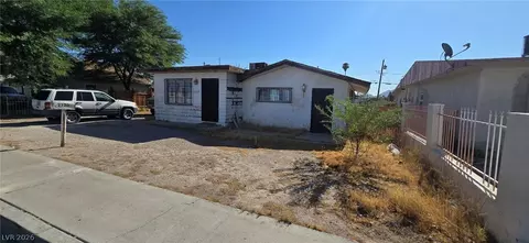 2320 N Crawford St, North Las Vegas, NV 89030