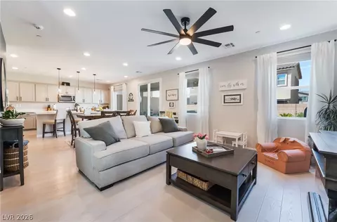 10400 Sadie Blake Ave, Las Vegas, NV 89166