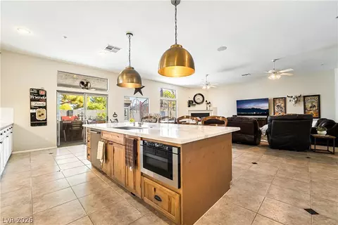 1580 Bamboo Bay Dr, Henderson, NV 89012