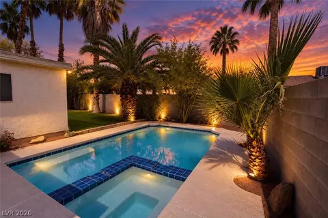 4490 Margarete Ave, Las Vegas, NV 89121