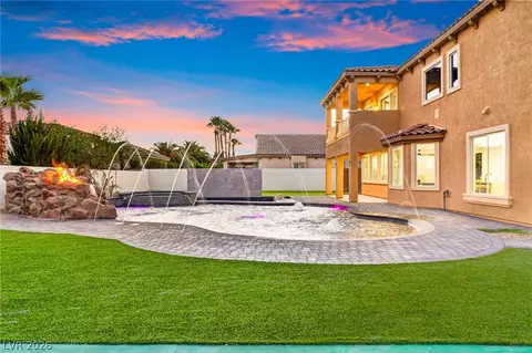 6351 Abacus Farms Ct, Las Vegas, NV 89131