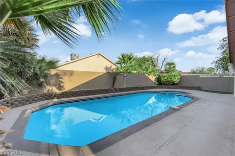 2353 Moorpark Way, Henderson, NV 89014