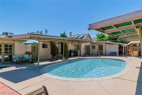 1567 Shadow Mountain Pl, Las Vegas, NV 89108