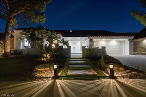 2920 Crown Ridge Dr, Las Vegas, NV 89134