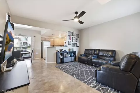 6868 Sky Pointe Dr #1073, Las Vegas, NV 89131
