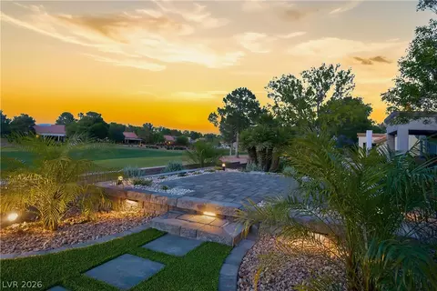 9104 Sundial Dr, Las Vegas, NV 89134