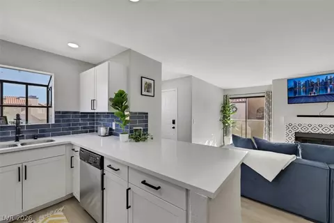 2984 Juniper Hills Blvd #204, Las Vegas, NV 89142