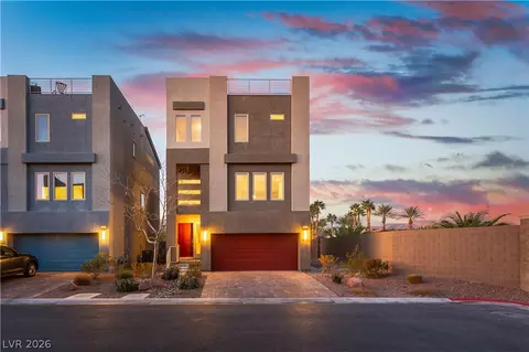 8012 Carpenter Creek Ave, Las Vegas, NV 89113
