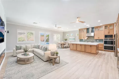 7310 Fruitful Harvest Ave, Las Vegas, NV 89131