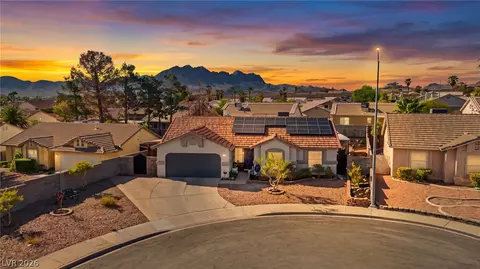 543 Vantage Ave, Henderson, NV 89002