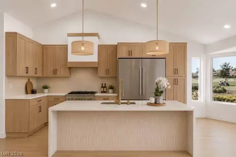 2453 Desert Sands Dr, Las Vegas, NV 89134