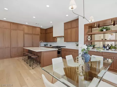 3074 Soft Horizon Way, Las Vegas, NV 89135