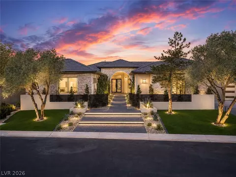 3 Pine Hollow Dr, Henderson, NV 89052