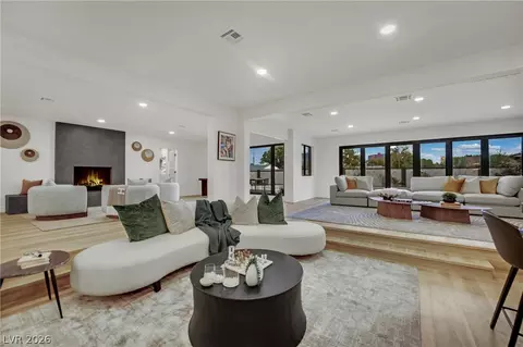1244 Park Cir, Las Vegas, NV 89102
