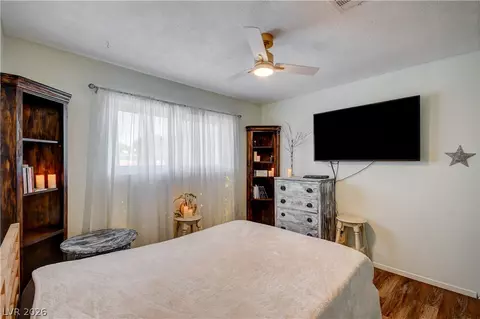 1102 Arapaho Way, Boulder City, NV 89005