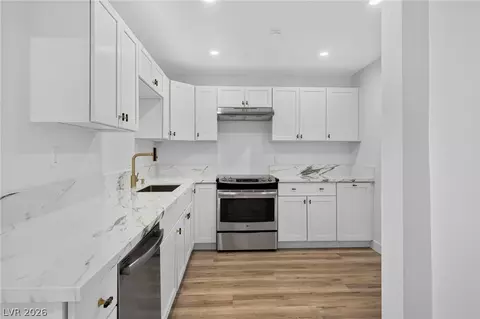 3930 University Center Dr #103, Las Vegas, NV 89119