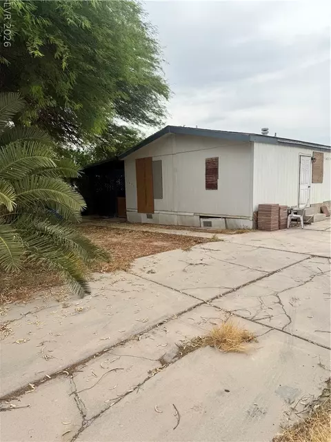 3473 Happy Jack Dr, Las Vegas, NV 89115
