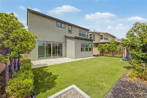 8300 Charleston Peak St, Las Vegas, NV 89166
