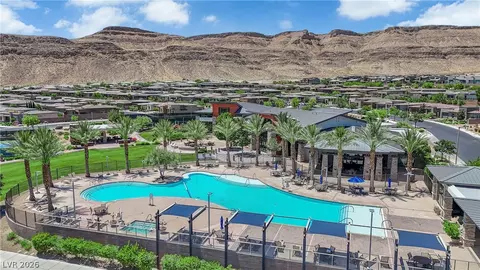 6677 Regency Stone Way, Las Vegas, NV 89148