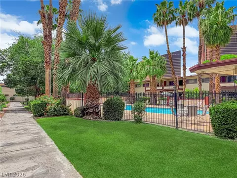 350 Desert Inn Rd #E201, Las Vegas, NV 89109