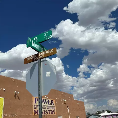 315 W Monroe Ave, Las Vegas, NV 89106