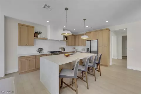 10551 Mandarino Ave, Las Vegas, NV 89135