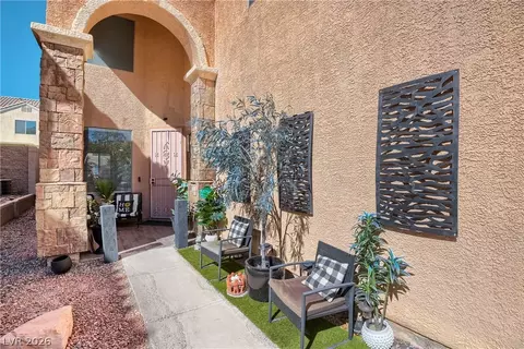 9008 Townbridge Ave, Las Vegas, NV 89149