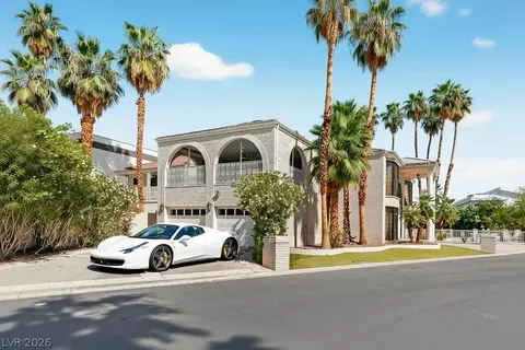 2834 Queens Courtyard Dv, Las Vegas, NV 89109
